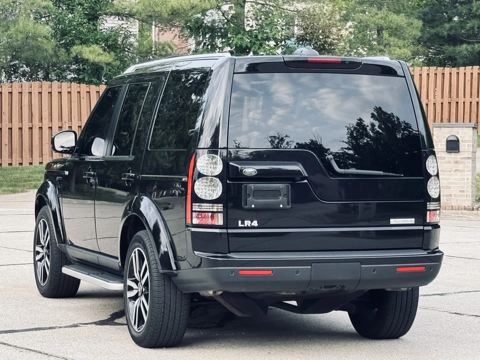 2016 Land Rover Discovery 4th Gen - Image 18 of 31