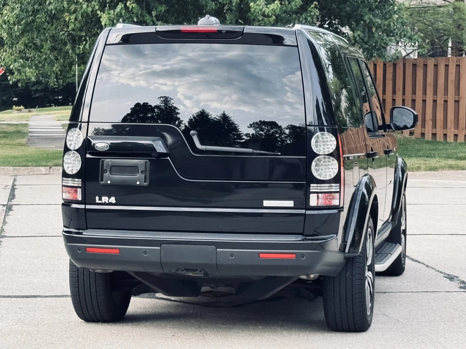 2016 Land Rover Discovery 4th Gen - Image 22 of 31