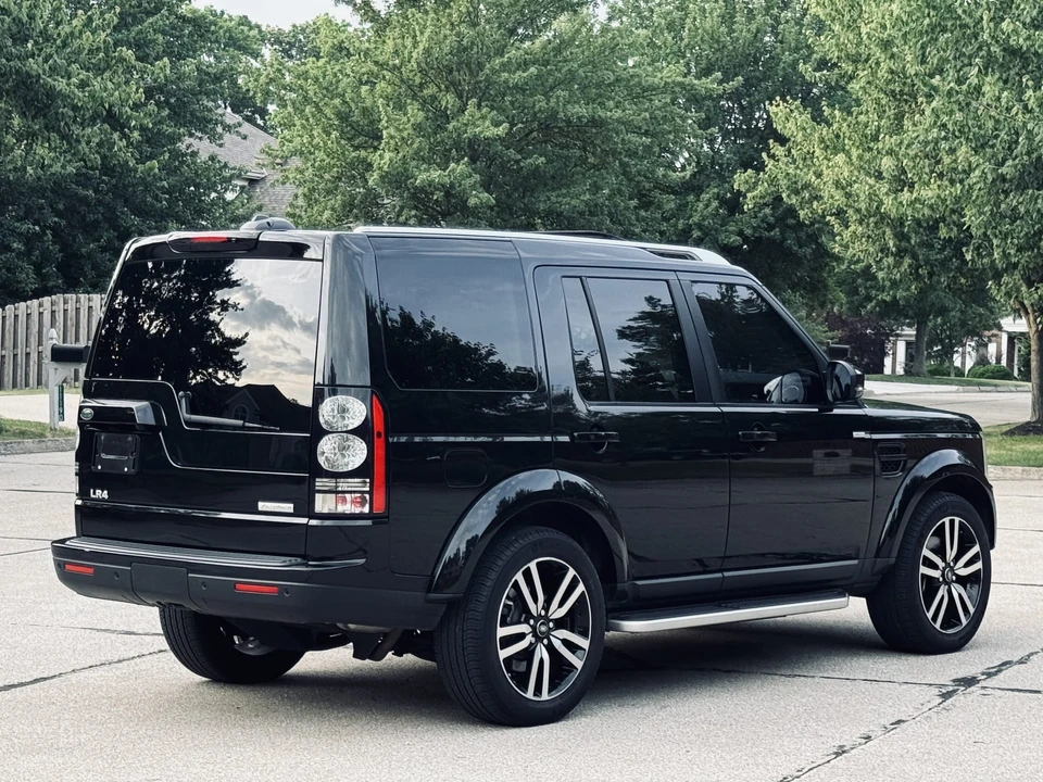 2016 Land Rover Discovery 4th Gen - Image 26 of 31