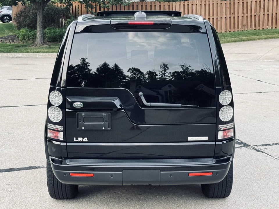2016 Land Rover Discovery 4th Gen - Image 21 of 31