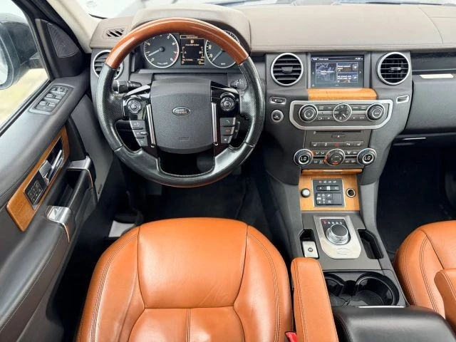 2016 Land Rover Discovery 4th Gen - Image 19 of 21