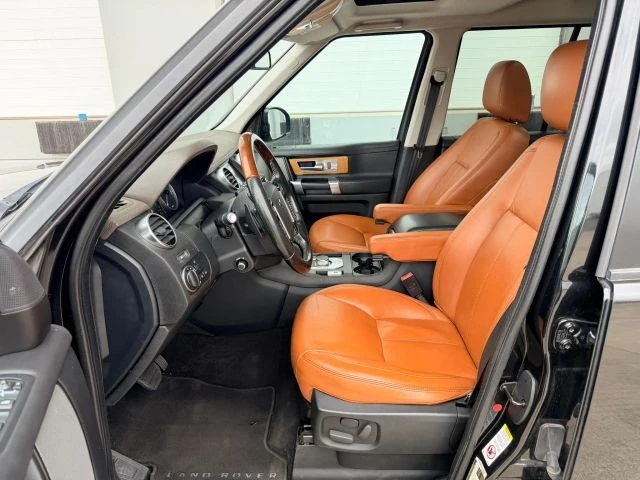 2016 Land Rover Discovery 4th Gen - Image 11 of 21