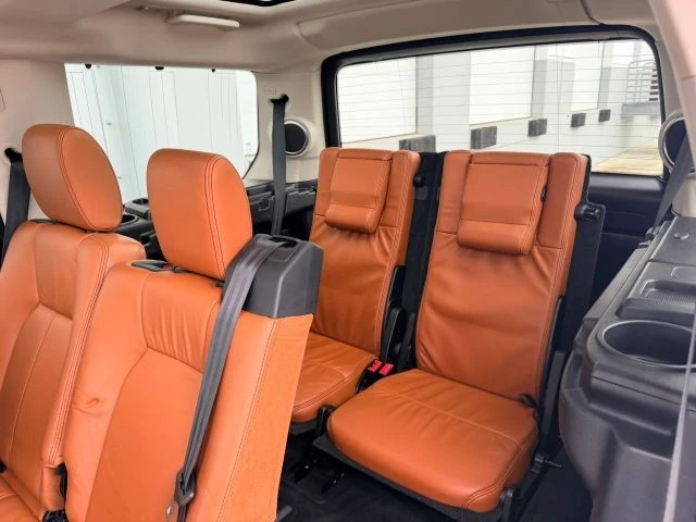 2016 Land Rover Discovery 4th Gen - Image 13 of 21