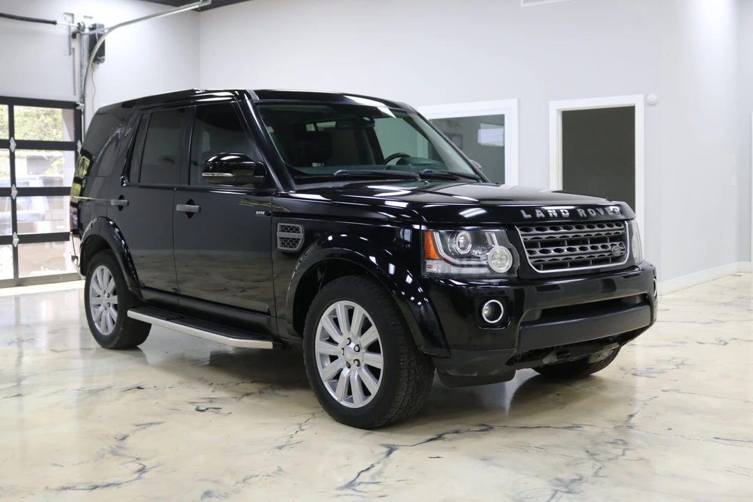 2016 Land Rover Discovery 4th Gen - Image 15 of 21
