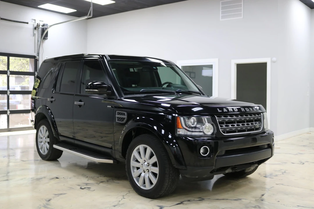 2016 Land Rover Discovery 4th Gen - Image 14 of 21