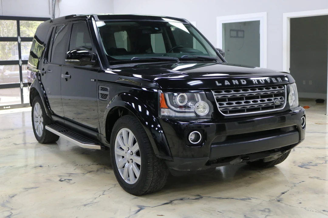 2016 Land Rover Discovery 4th Gen - Image 17 of 21