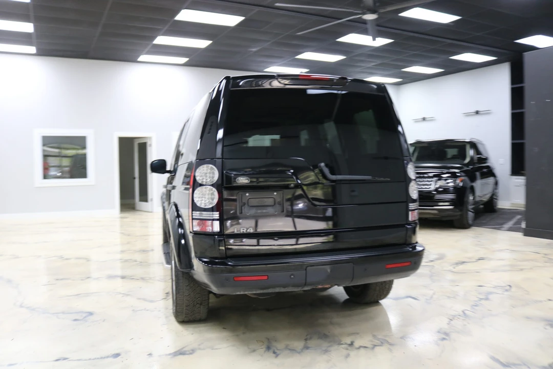 2016 Land Rover Discovery 4th Gen - Image 10 of 21