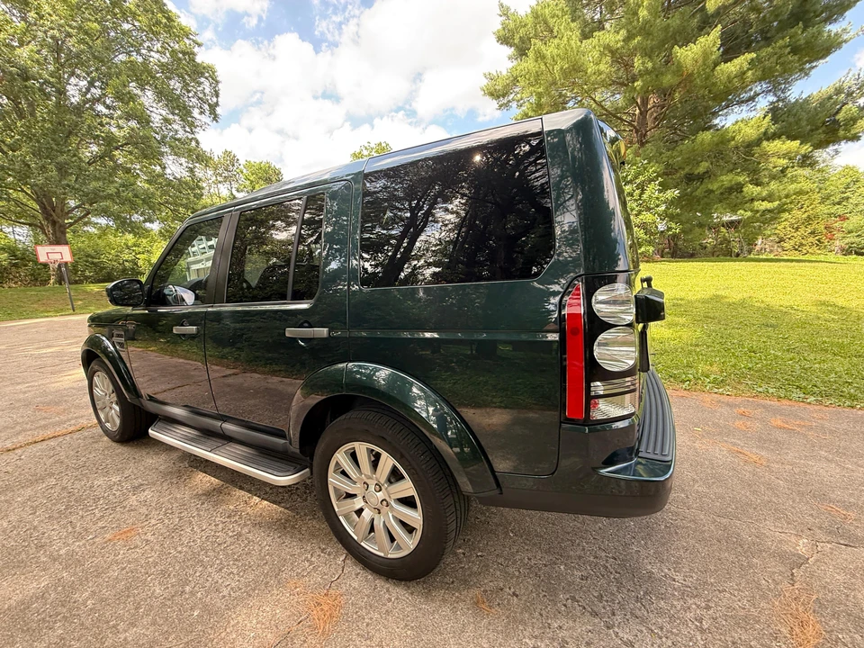 2016 Land Rover Discovery 4th Gen - Image 11 of 31
