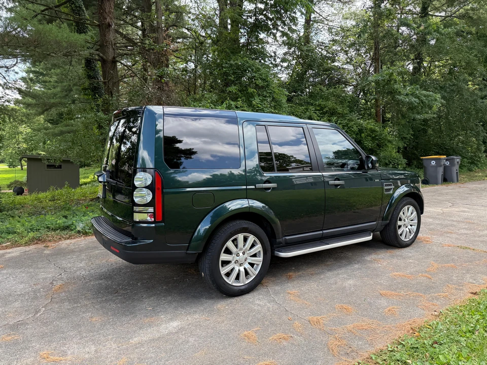 2016 Land Rover Discovery 4th Gen - Image 24 of 31