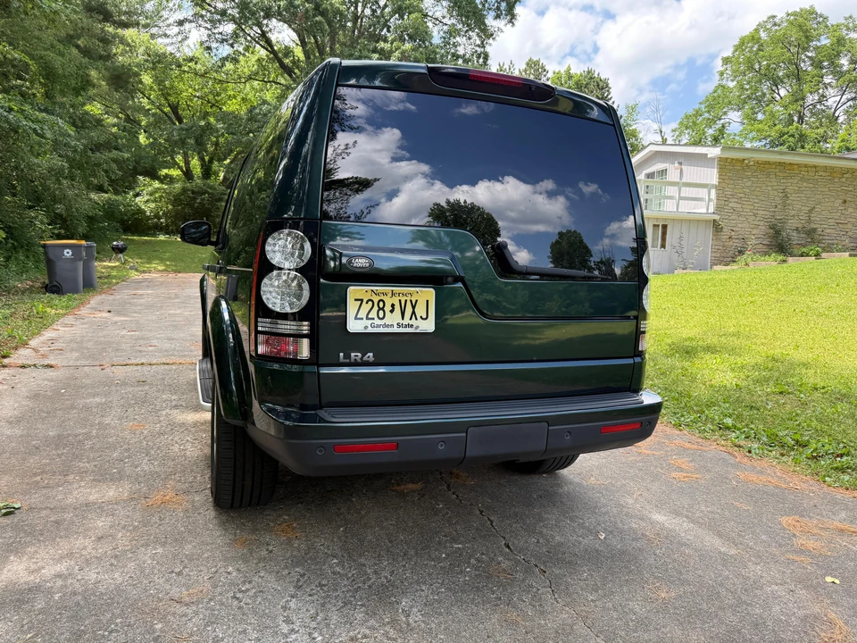 2016 Land Rover Discovery 4th Gen - Image 18 of 31