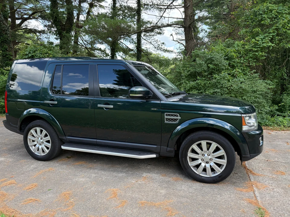 2016 Land Rover Discovery 4th Gen - Image 28 of 31