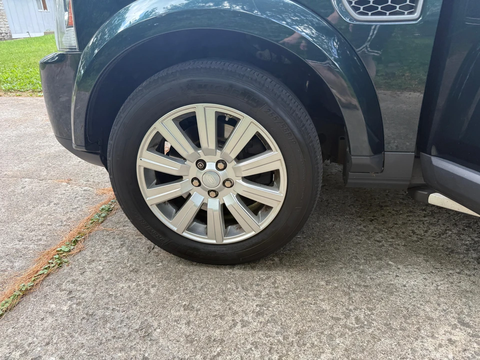2016 Land Rover Discovery 4th Gen - Image 31 of 31