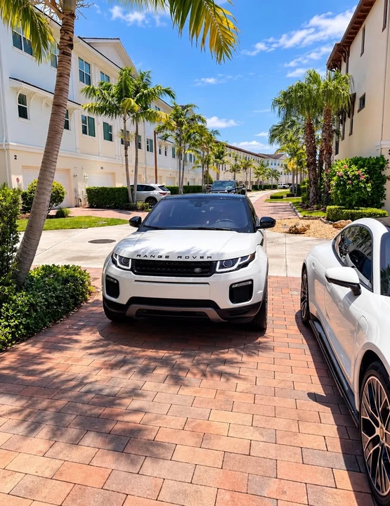 2016 Land Rover Range Rover Evoque 1st Gen - Image 2 of 6