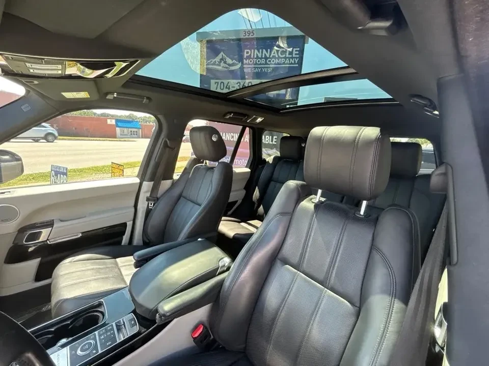 2016 Land Rover Range Rover L405 - Image 4 of 10
