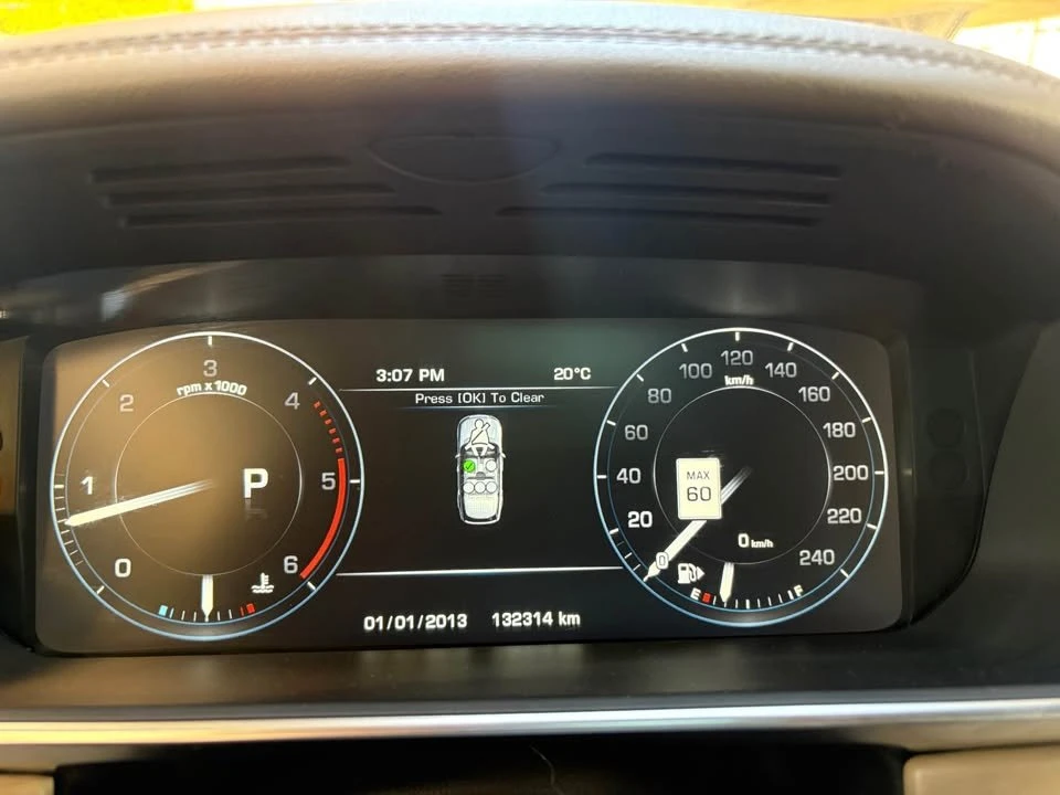 2016 Land Rover Range Rover L405 - Image 14 of 20