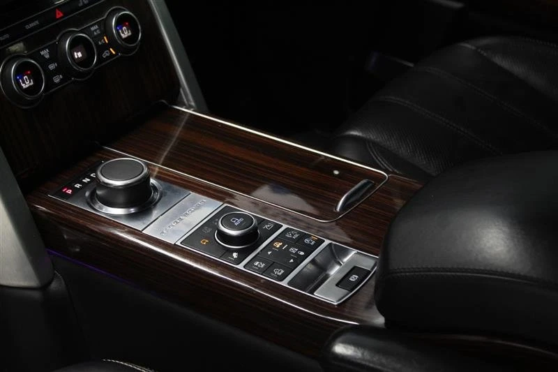 2016 Land Rover Range Rover L405 - Image 8 of 20