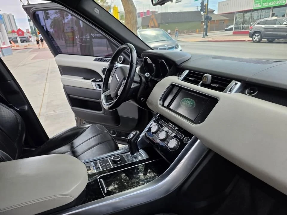 2016 Land Rover Range Rover L405 - Image 15 of 20