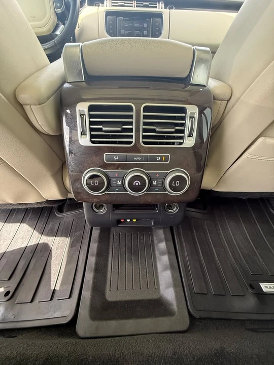 2016 Land Rover Range Rover L405 - Image 14 of 18