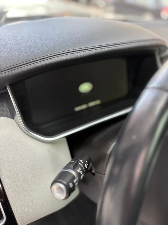 2016 Land Rover Range Rover L405 - Image 9 of 11
