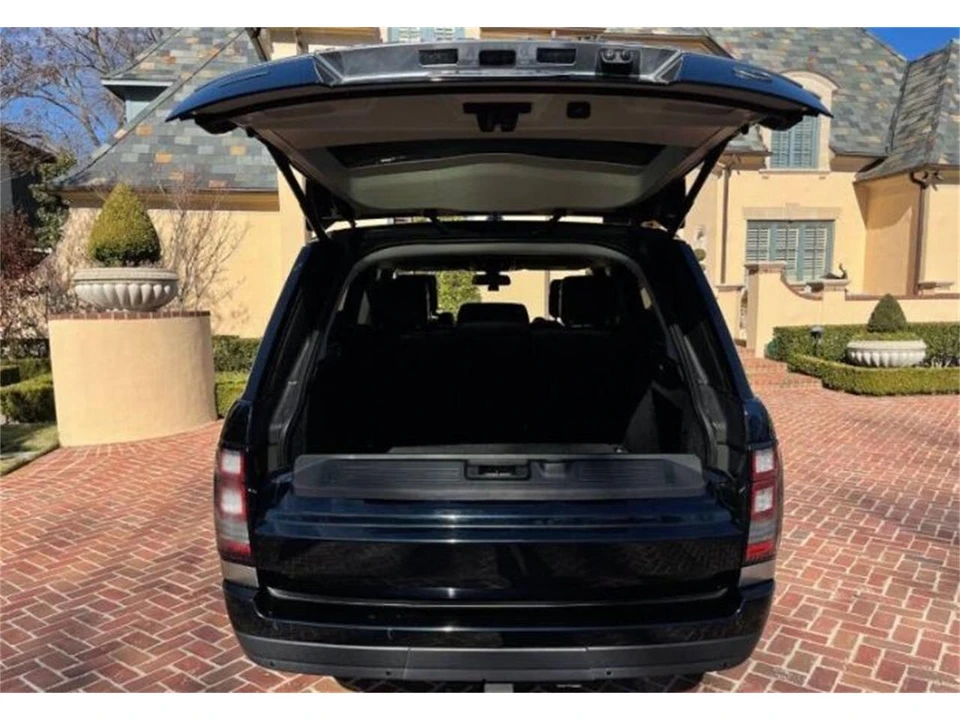 2016 Land Rover Range Rover L405 - Image 10 of 30