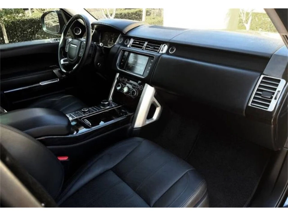 2016 Land Rover Range Rover L405 - Image 17 of 30