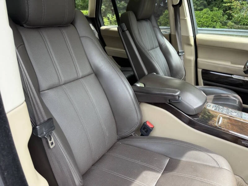 2016 Land Rover Range Rover L405 - Image 12 of 20