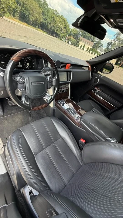 2016 Land Rover Range Rover L405 - Image 8 of 14