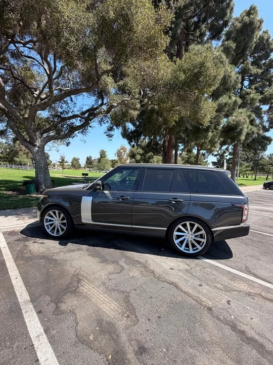 2016 Land Rover Range Rover L405 - Image 2 of 9