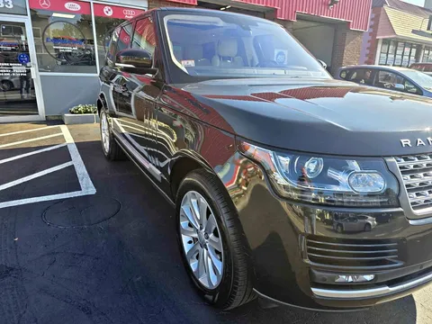 2016 Land Rover Range Rover 4.0 SE Sport Utility 4D