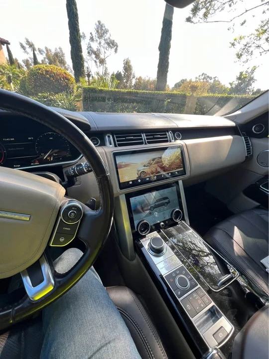 2016 Land Rover Range Rover L405 - Image 4 of 9