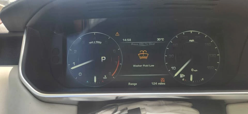2016 Land Rover Range Rover L405 - Image 17 of 18