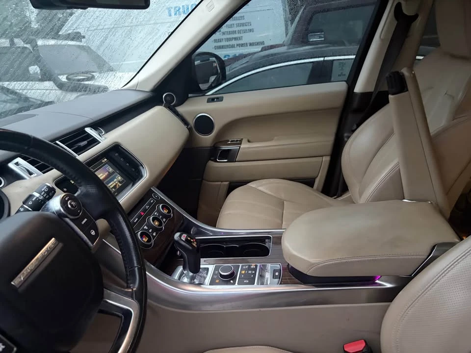 2016 Land Rover Range Rover L405 - Image 8 of 20