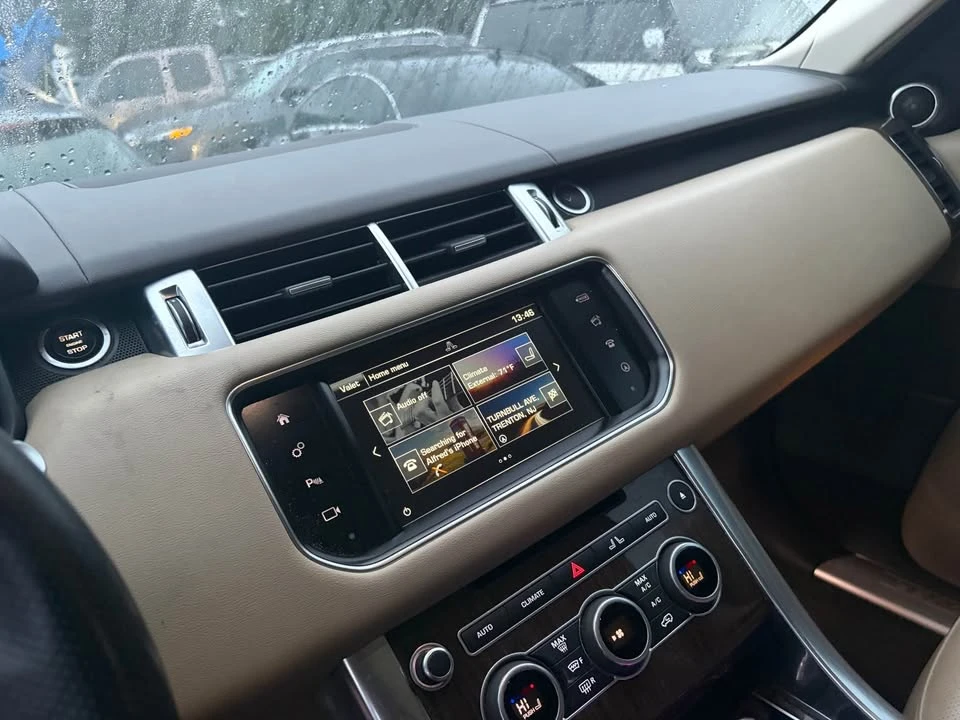 2016 Land Rover Range Rover L405 - Image 4 of 20