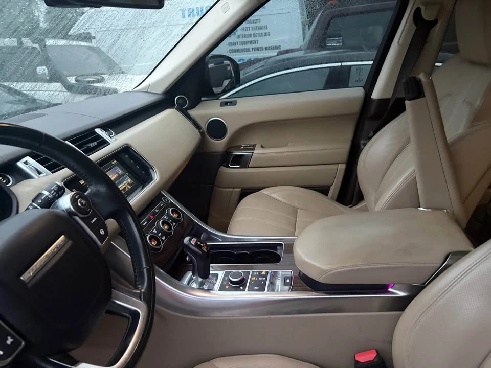 2016 Land Rover Range Rover L405 - Image 7 of 20