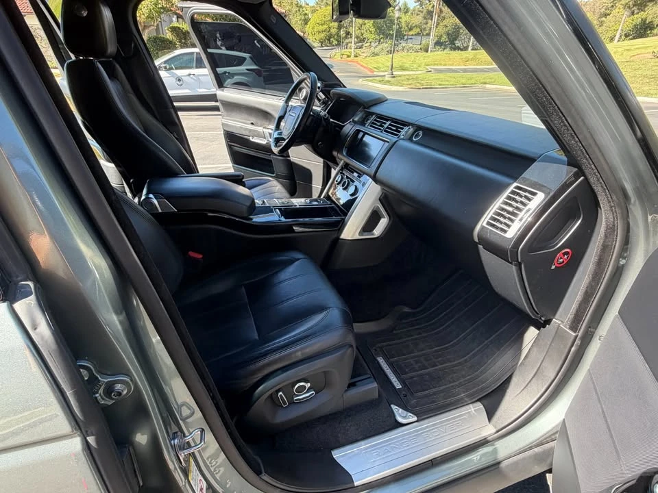 2016 Land Rover Range Rover L405 - Image 11 of 19