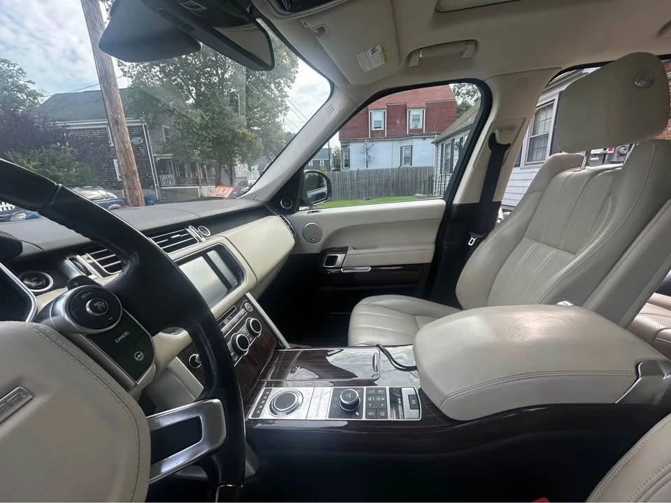 2016 Land Rover Range Rover L405 - Image 10 of 17