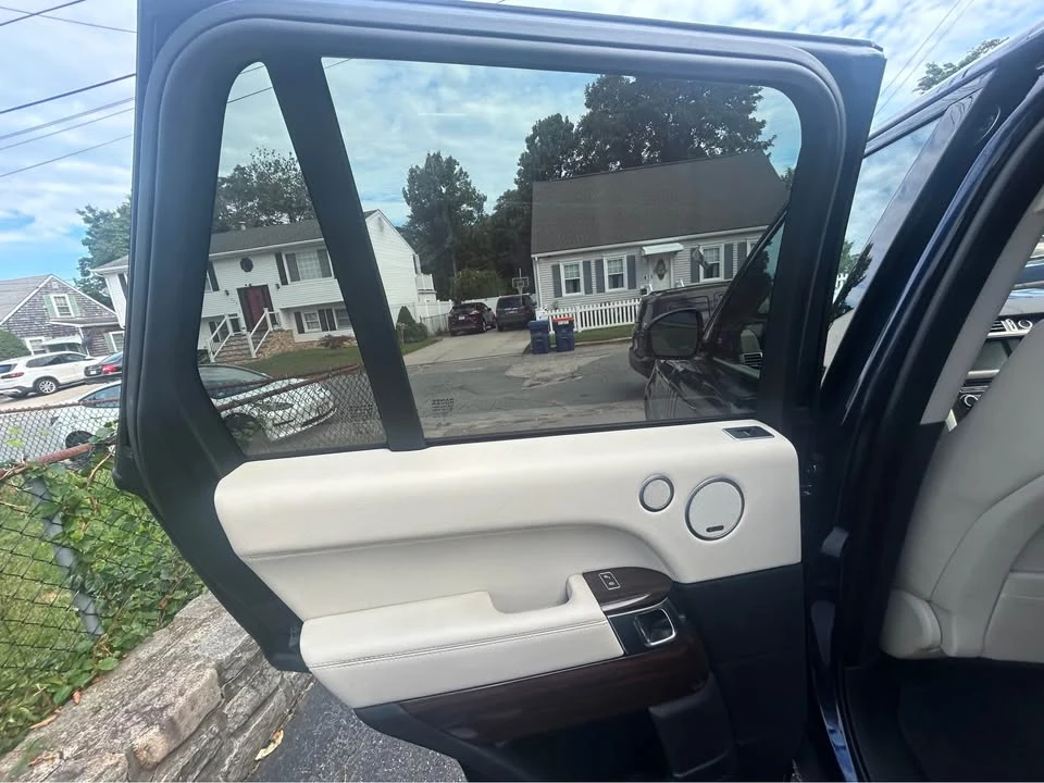 2016 Land Rover Range Rover L405 - Image 8 of 17