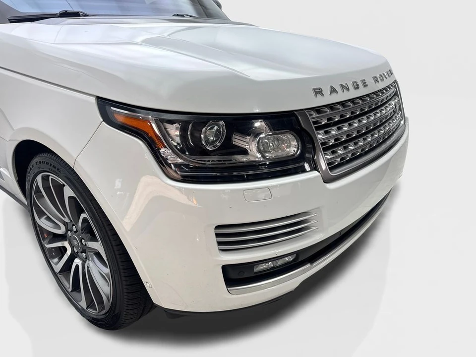 2016 Land Rover Range Rover L405 - Image 17 of 21
