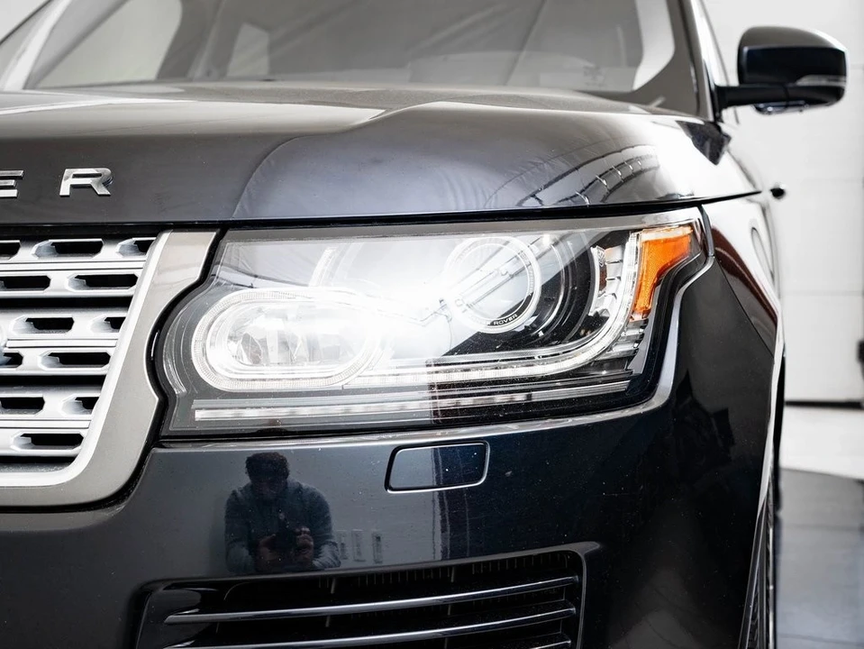 2016 Land Rover Range Rover L405 - Image 14 of 21