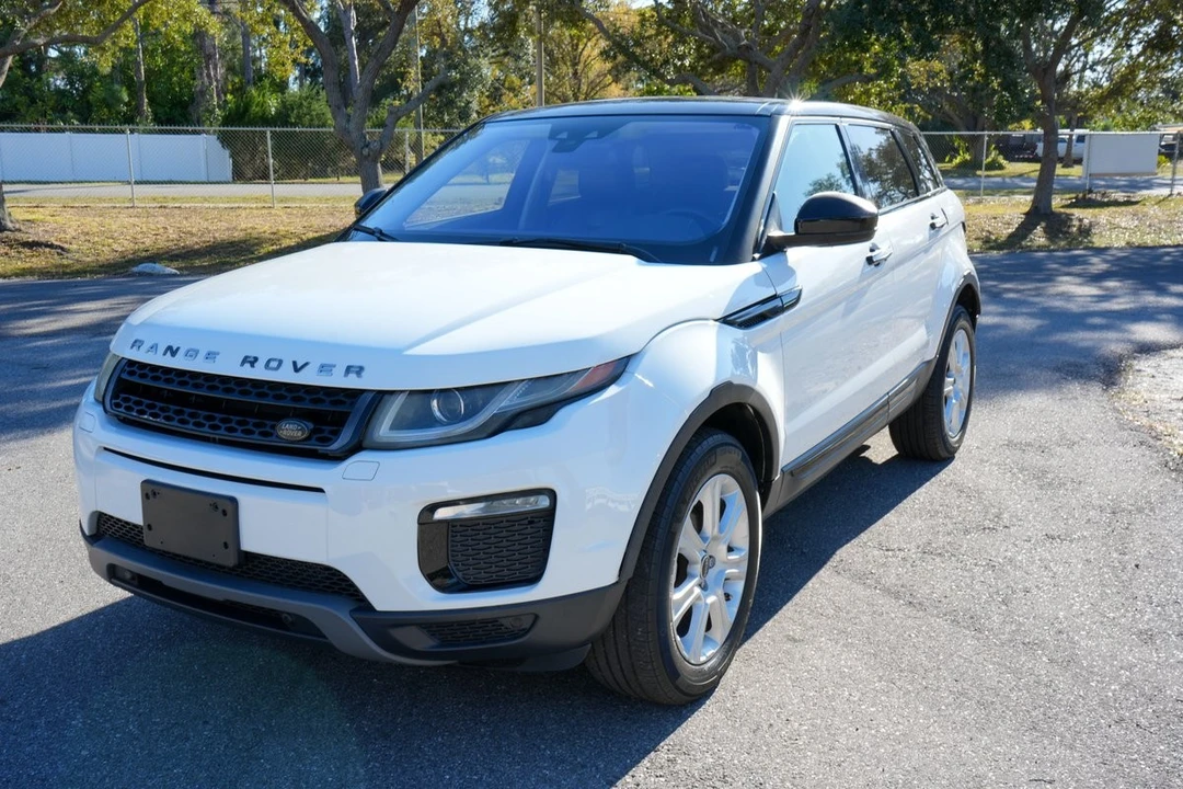 2016 Land Rover Range Rover L405 - Image 4 of 21