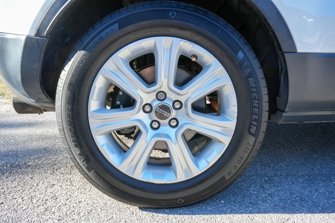 2016 Land Rover Range Rover L405 - Image 14 of 21