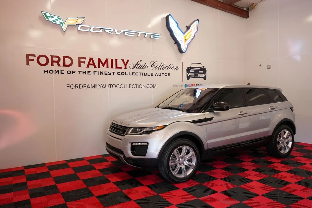 2016 Land Rover Range Rover L405 - Image 2 of 12