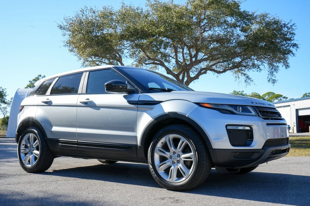 2016 Land Rover Range Rover L405 - Image 11 of 12