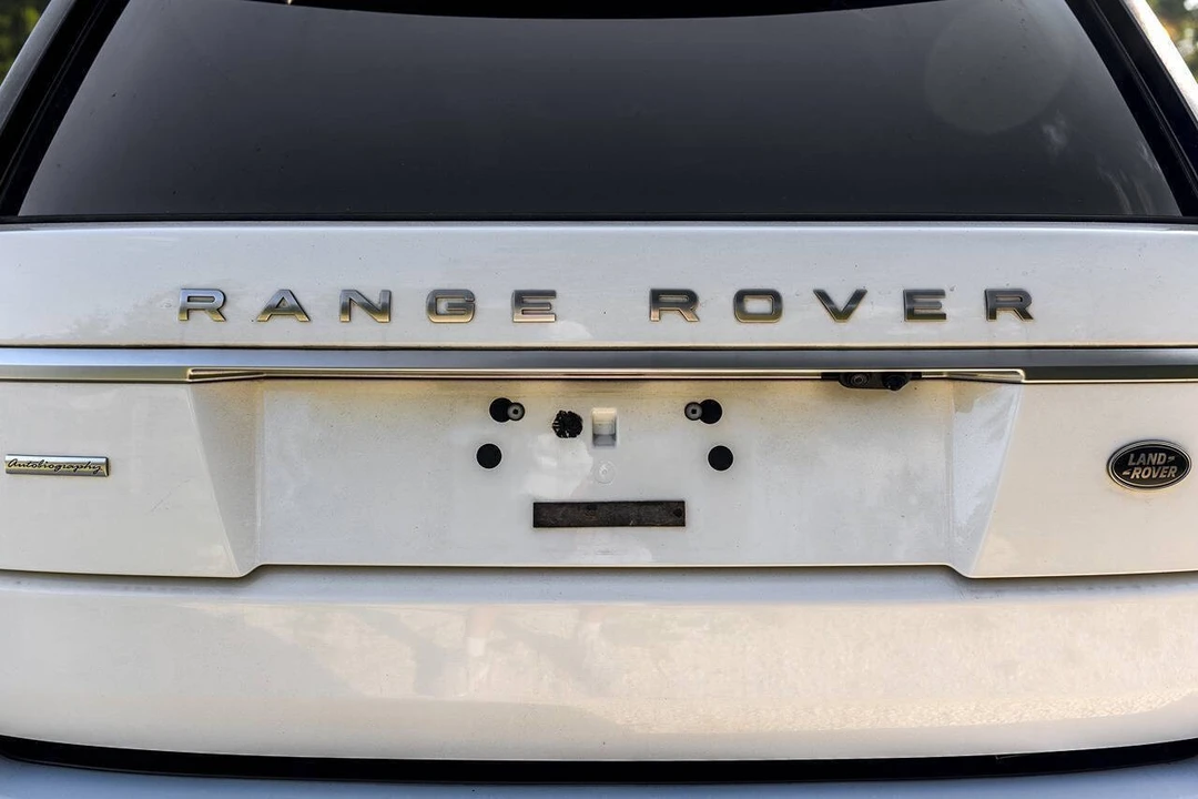 2016 Land Rover Range Rover L405 - Image 15 of 31