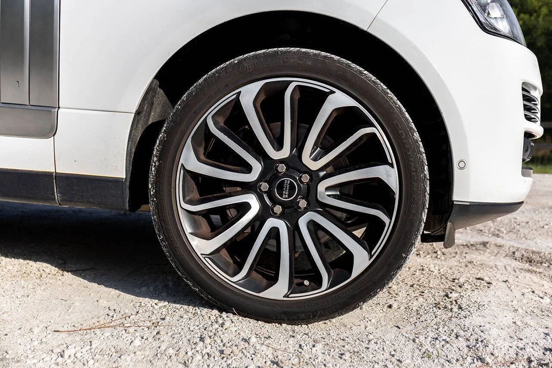 2016 Land Rover Range Rover L405 - Image 22 of 31