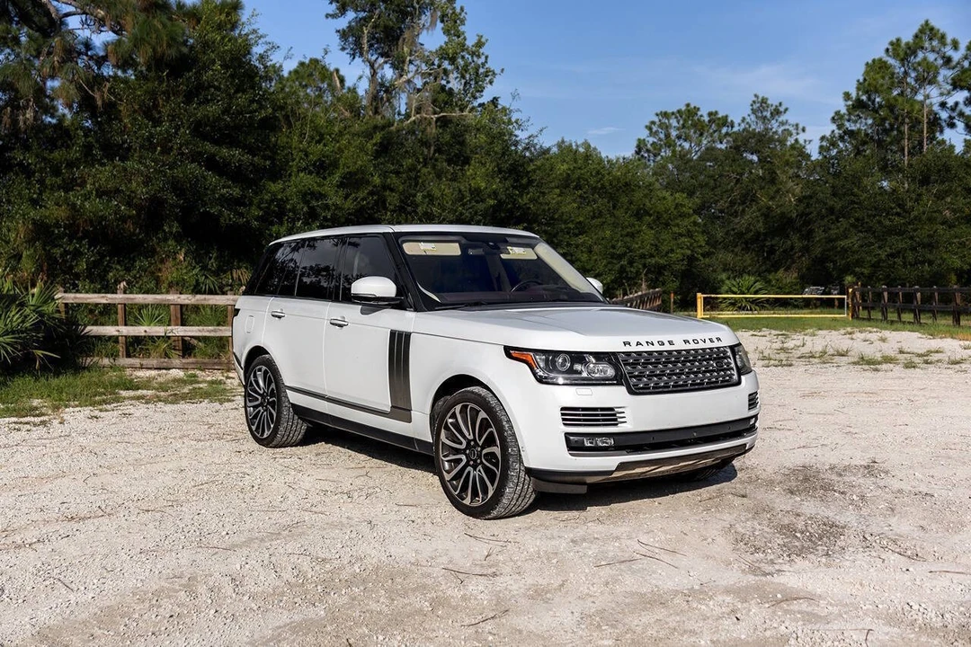 2016 Land Rover Range Rover L405 - Image 7 of 31