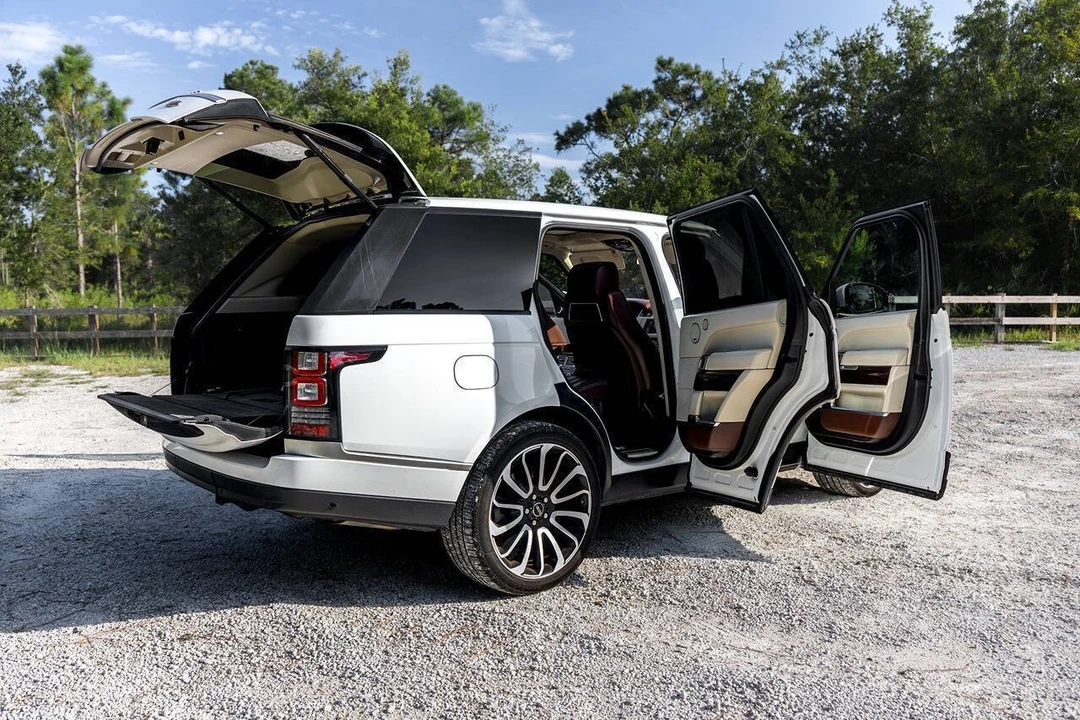 2016 Land Rover Range Rover L405 - Image 27 of 31