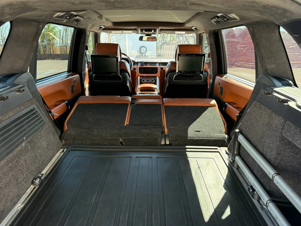 2016 Land Rover Range Rover L405 - Image 14 of 24