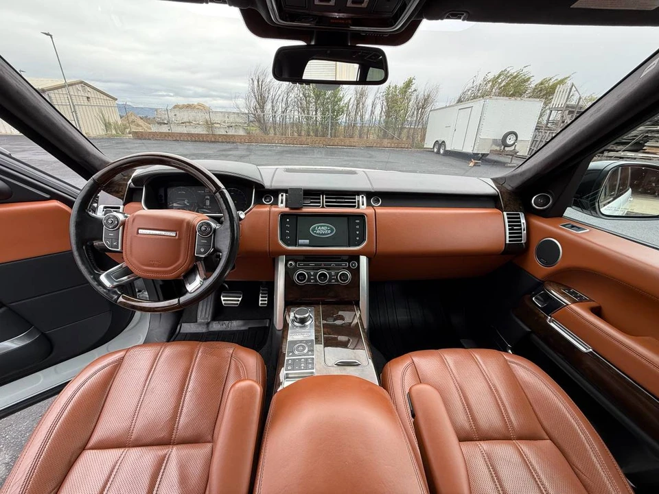 2016 Land Rover Range Rover L405 - Image 20 of 24