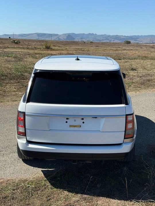 2016 Land Rover Range Rover L405 - Image 7 of 24